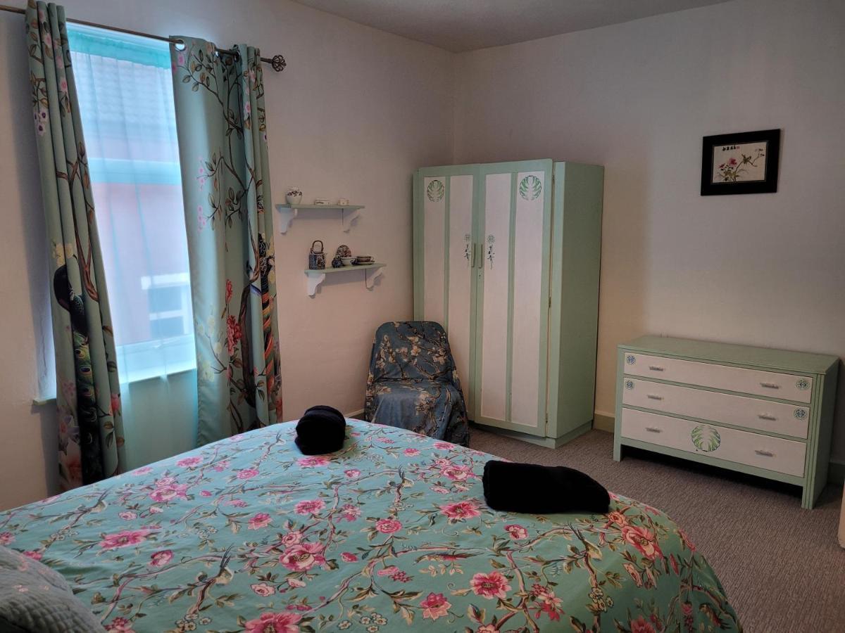 No 35 Guisborough - 2 Bedroom House Екстер'єр фото